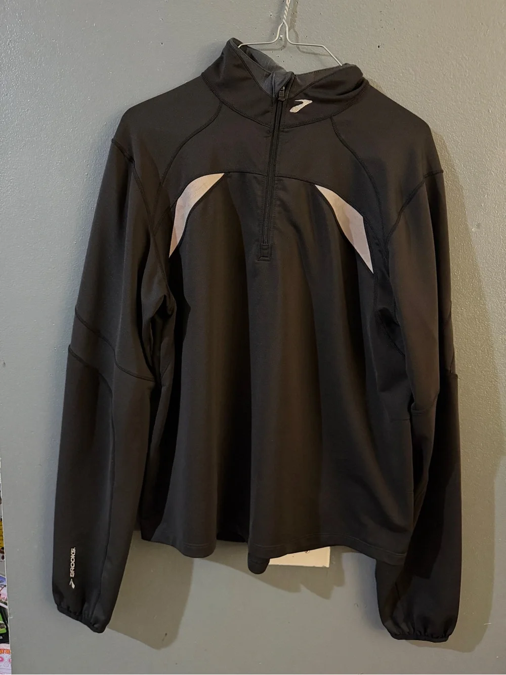 Brooks running jacket